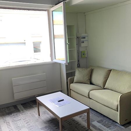 Appartement Tout Confort En Mezzanine A 20Mn A Pied Du Centre-Ville Avec Tv Et Wifi La Rochelle  Luaran gambar