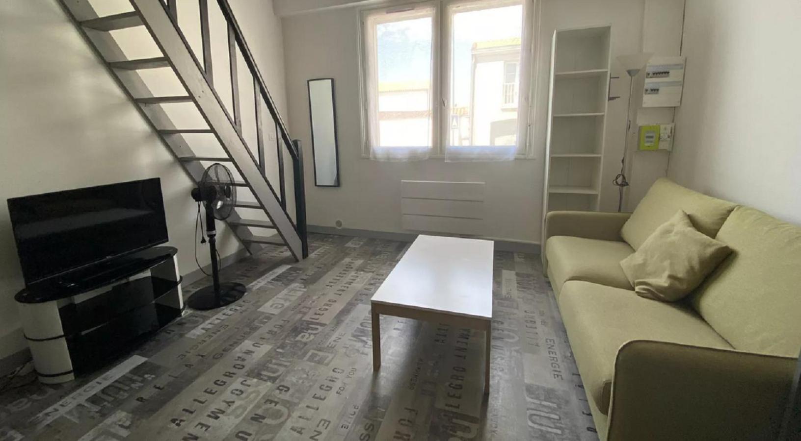 Appartement Tout Confort En Mezzanine A 20Mn A Pied Du Centre-Ville Avec Tv Et Wifi La Rochelle  Luaran gambar